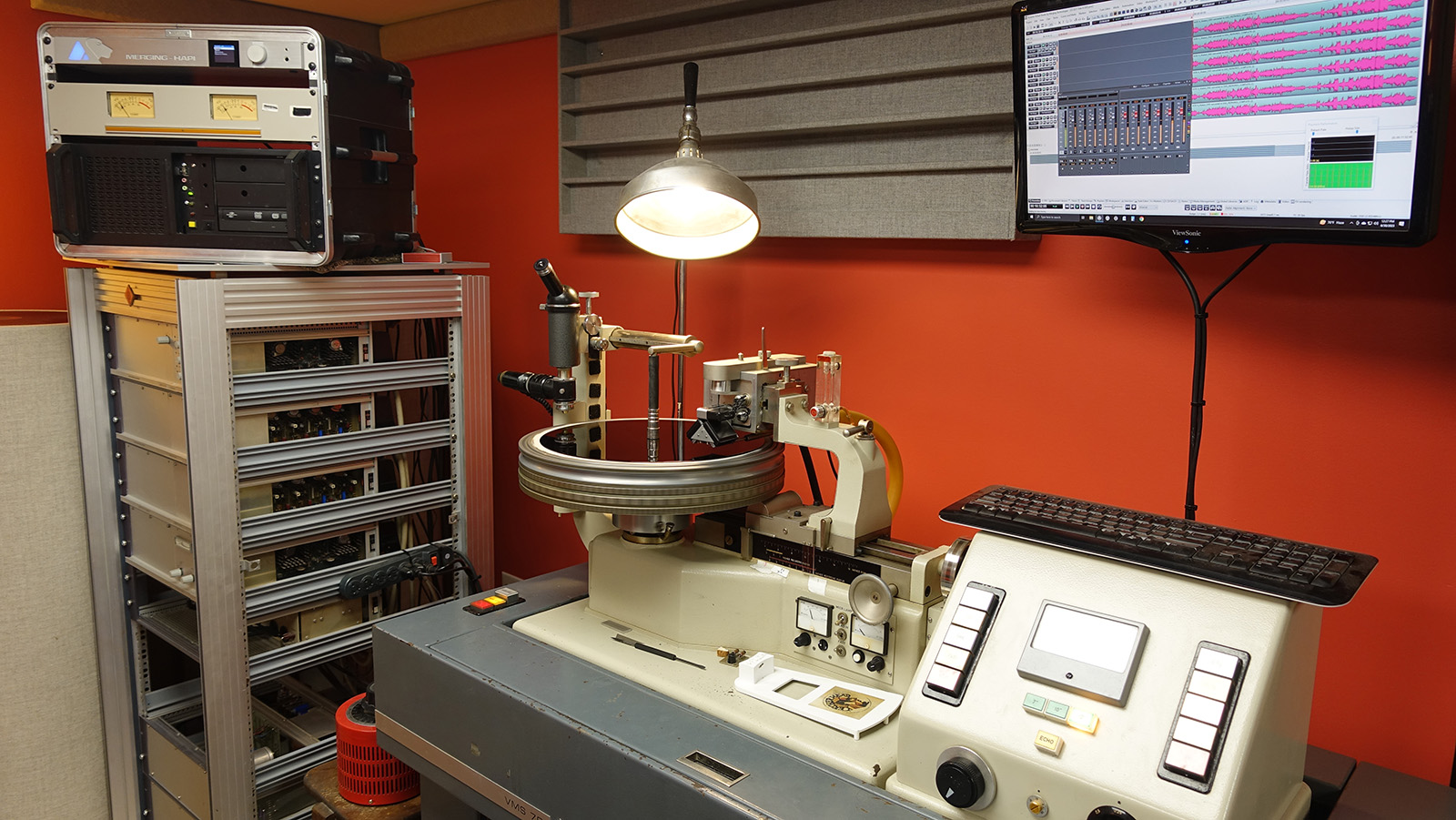 Restored Neumann VMS-70 disc cutting lathe, with Hapi and Pyramix